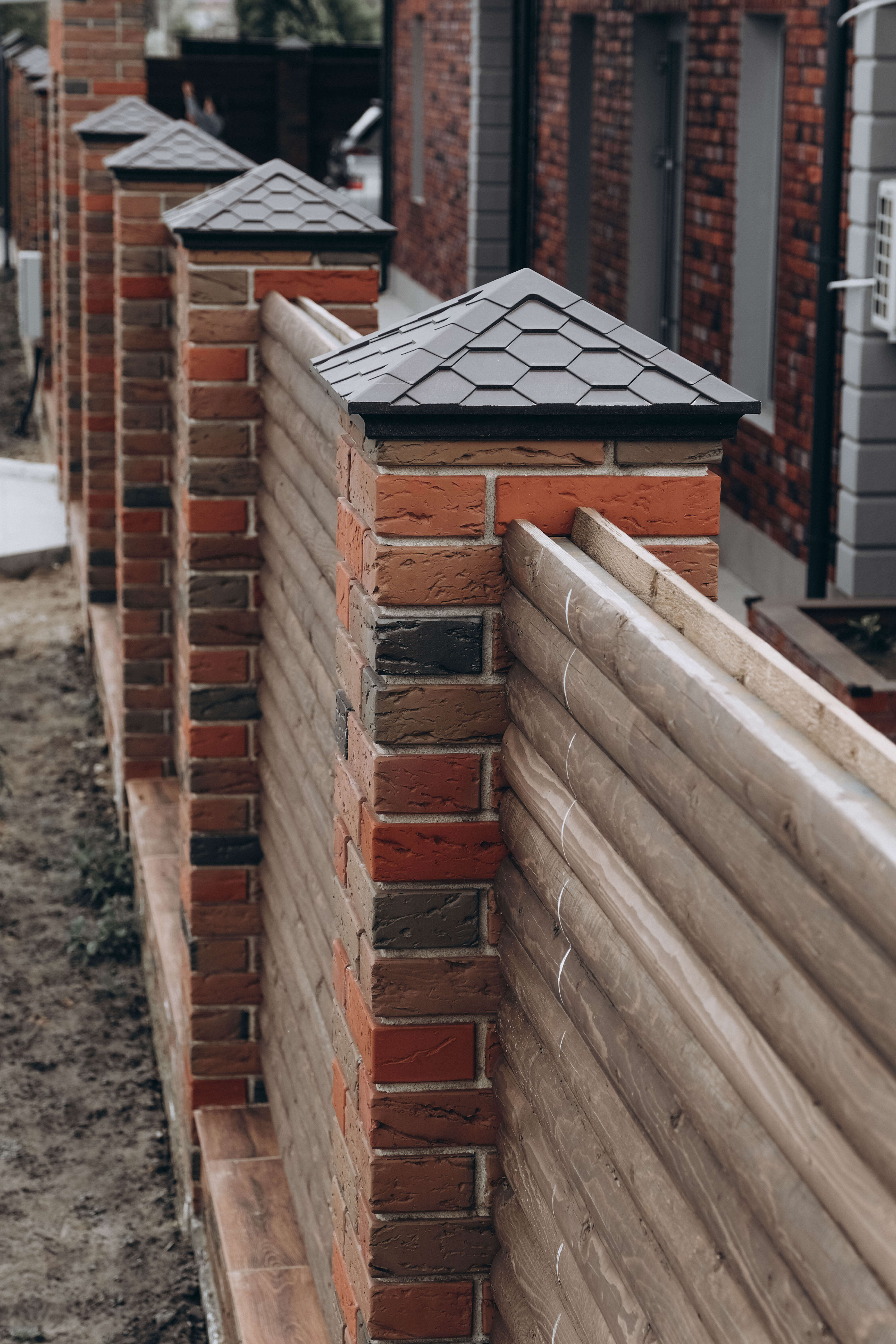 Колпак Zking Эверест Коричневый на столб 1.5х1.5 кирпича (390х390мм) в Казани фото